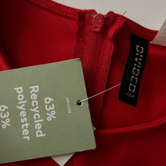 H&M Red Ruched Crop Top - Picture 4 of 9